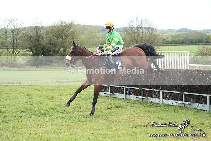 PtP 210425  737 - Paxford Races Easter Monday 21/04/25