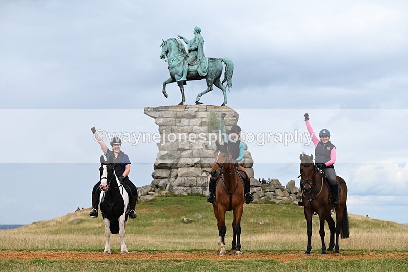 DSC_7876 - Time at Statue 13:16 to 13:52