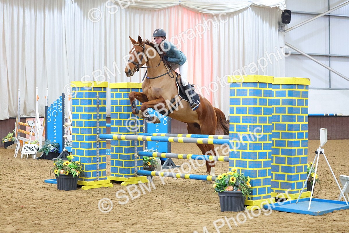 SBM_008370 - Class 21 - Nupafeed Supplements Senior Discovery/ 1m Open - First Round (1.00m)