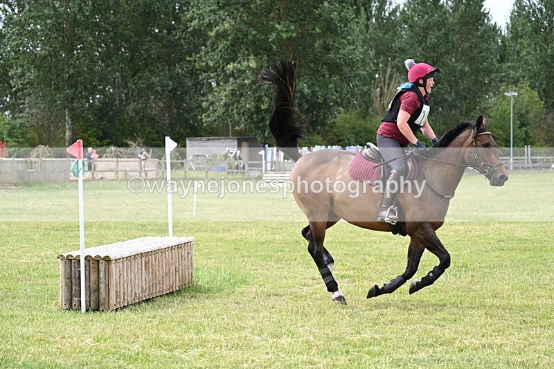 WJ7_5012 - 60cm XC Time 09:58 to 10:16