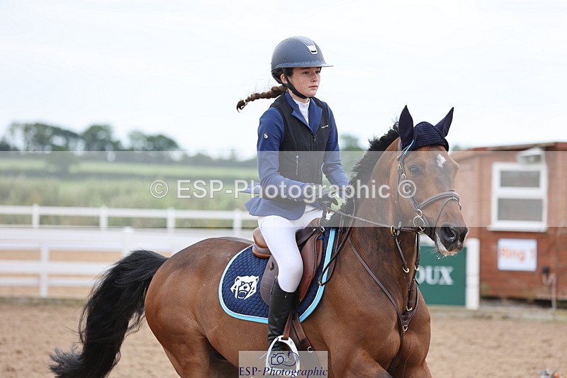 240630A-163910-15273 - Cls 33 Foxhunter and 1.10m Open