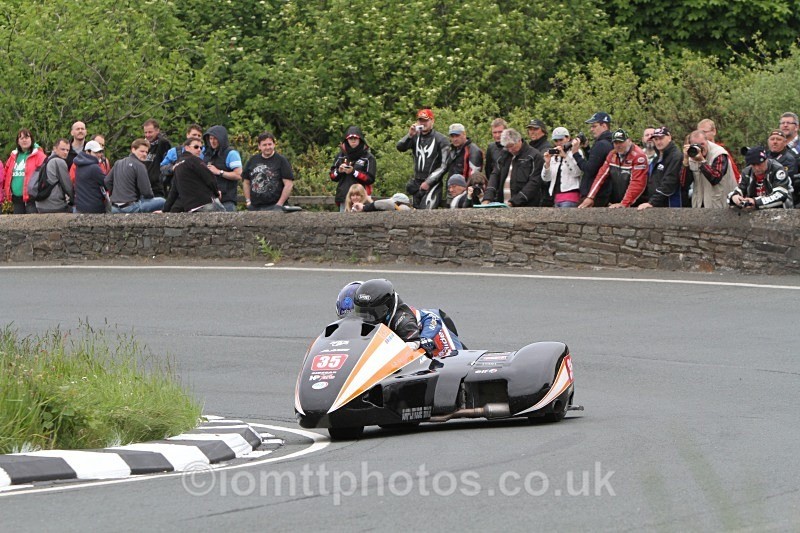  - Sidecar Race 1