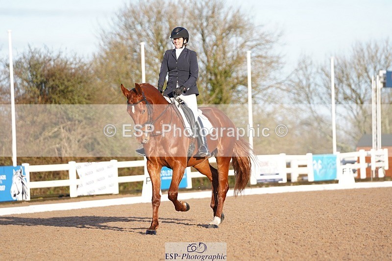 241214-103736-00214 - 136-NATALIE.PASSMORE-U.Legend