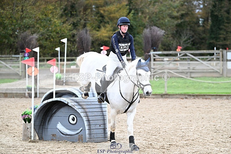 241117-132201-04139 - Cls 3 90-95cm 13.00 to 14.00