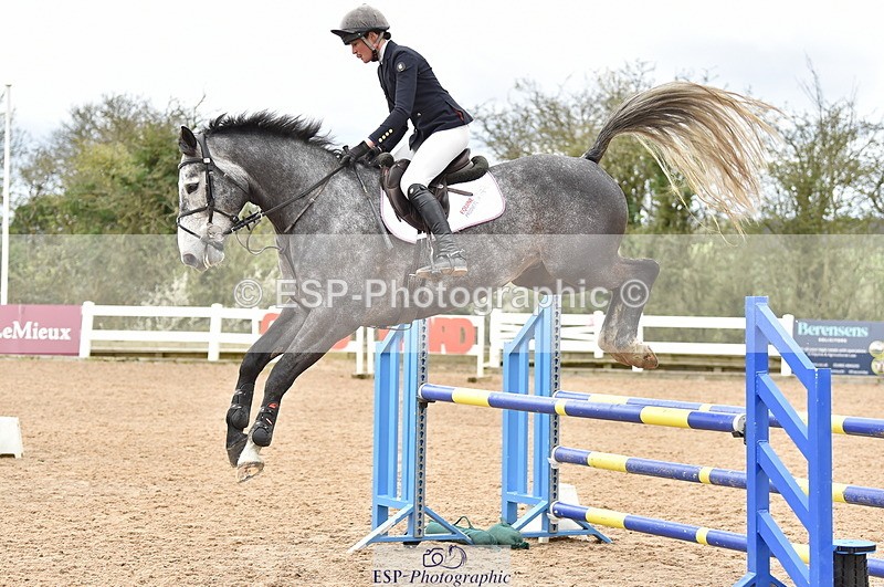 240403A-131848-00571 - Cls 3 Snr 1.05m