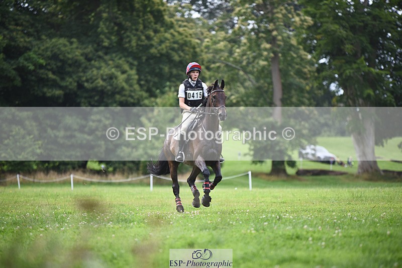 240804-113918-12336 - 415-Benjamin_Plunket-BARDUN_ACROBAT