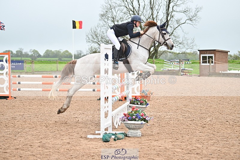 240505A-123759-05137 - Cls 4 Blue Chip Pony Newcomers & 1m Open