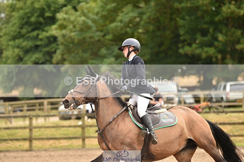 230618-144220-12967 - Cls 25 Pony Foxhunter & 1.10m Open