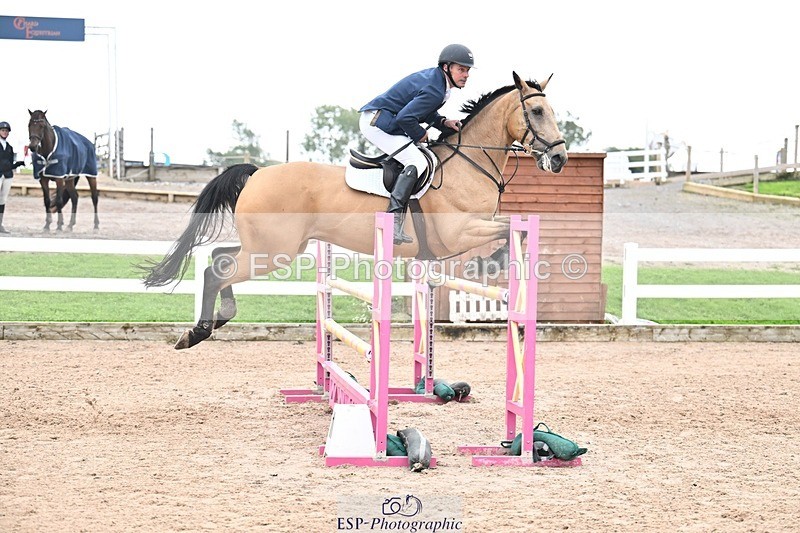 250917-132759-00680 - Cls 4 Newcomers and 1.10m Open