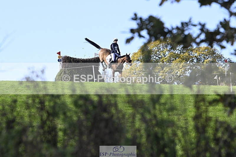 251024A-121453-08932 - B-105-Emily.Grace