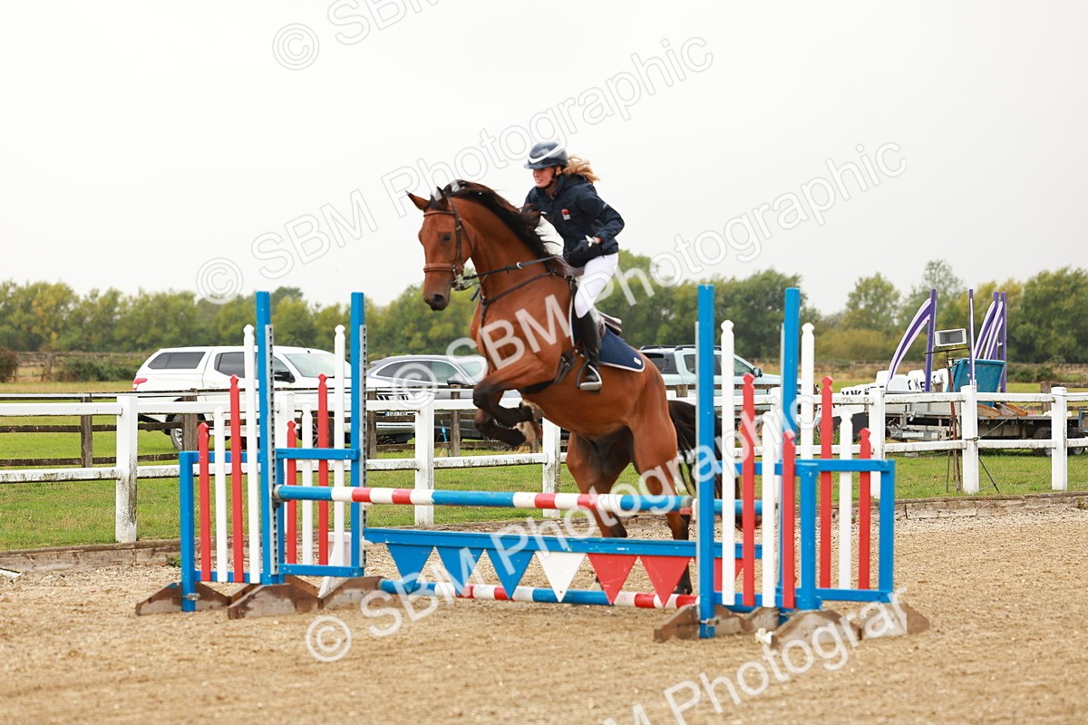 SBM_000108 - Class 1 - Clear Round