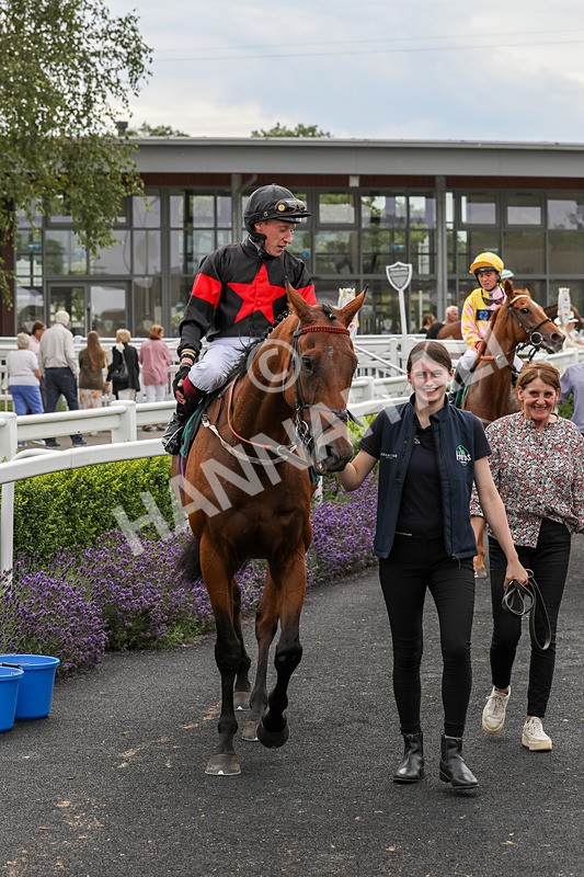 240724-Race 4-Swinging Eddie-3553 - Race 4