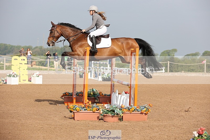 240511A-085245-10834 - Cls 32 Foxhunter