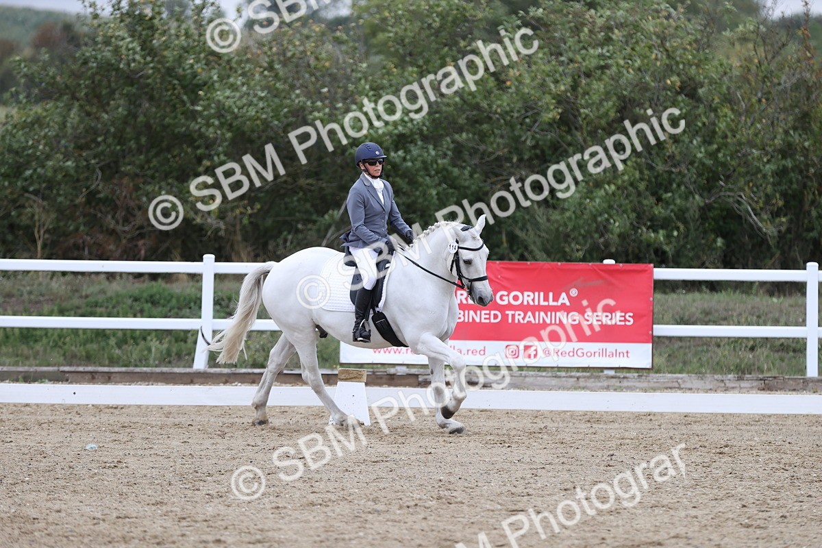 SBM_004274 - Class 9 - Novice 3 Champs