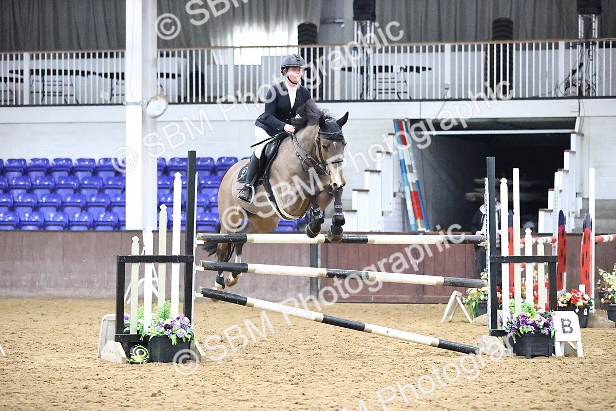 SBM_002402 - Class 11 - Senior Foxhunter - 1.20m