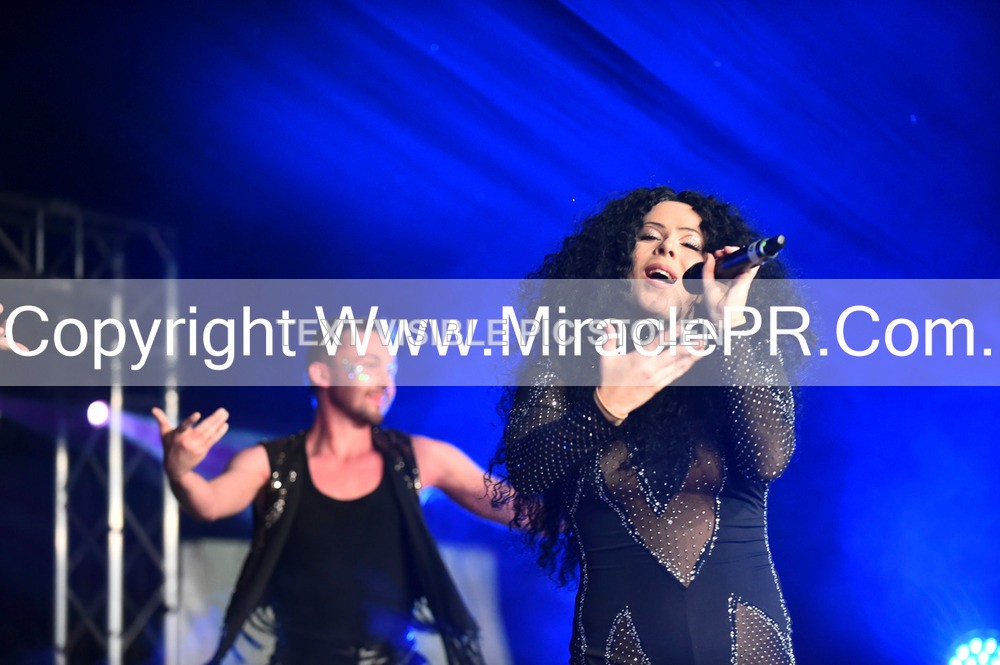 SH4_6834 - The Cher Experience