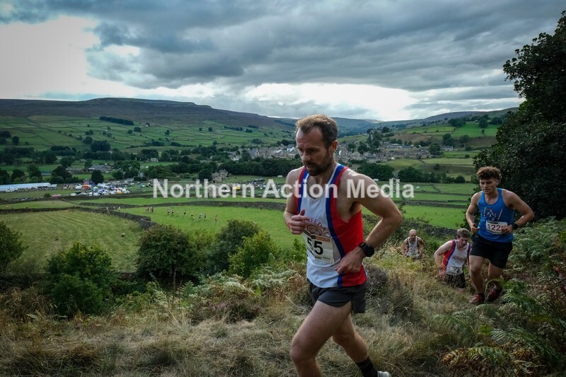 DSCF5052 - Reeth Fell race seniors