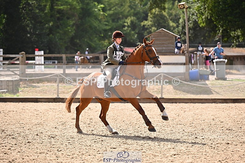 250802A-155428-06478 - E-219-Rose.Egerton-CARRABAWN.OZZIE.NEWDBENHUR