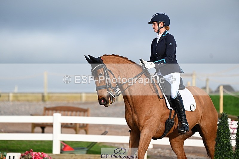 240218A-155347-09253 - 219-Jessica.Davies-Kadanz.II