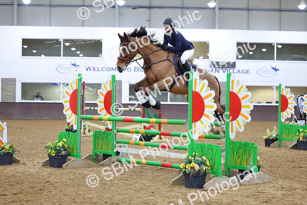 1I0A4785 - Class 9 - Senior Newcomers/ 1.10m Open