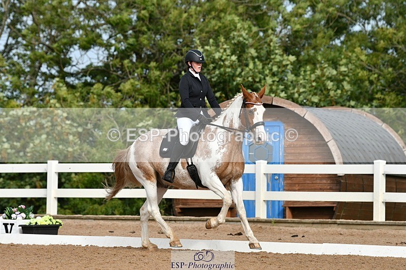 250906-100003-00536 - 090-Isabel.LawsonIn.the.pink