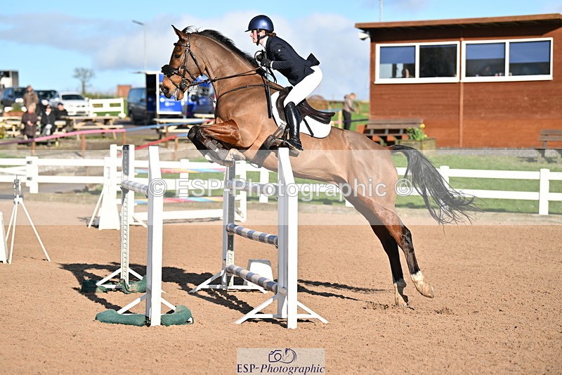 240224A-151421-04092 - Cls 15 Foxhunter and 1.20m Open