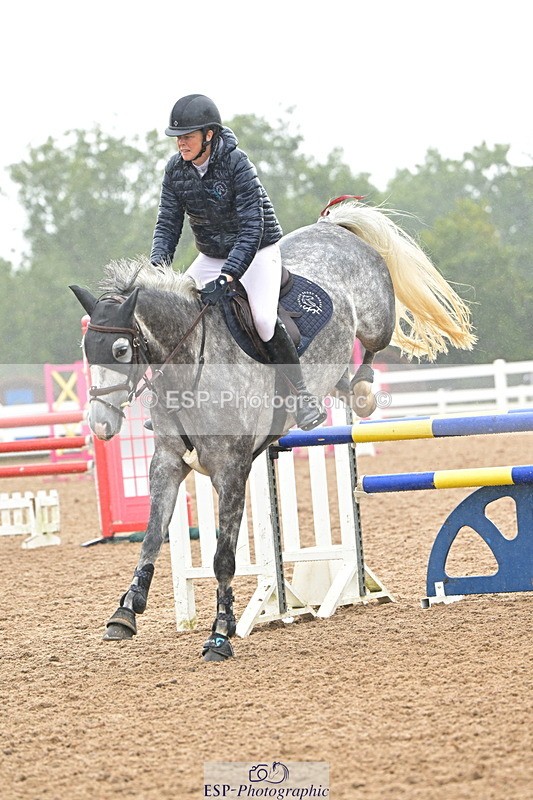 240925A-131854-00820 - Cls 4 Newcomers and 1.10m Open