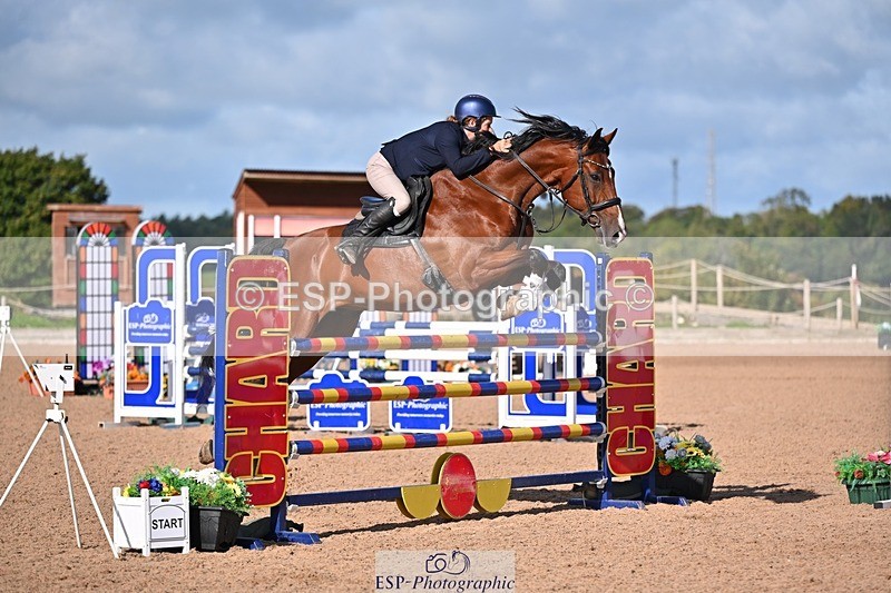 250912-101448-03869 - Cls 15 Snr Foxhunter