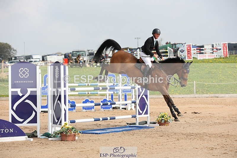 250424-105054-03263 - Cls 33 Young Horse 7yr old