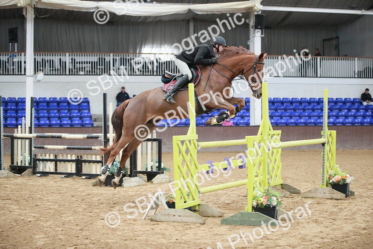 SBM_000920 - Class 4 - Senior Newcomers - 1.10m Open