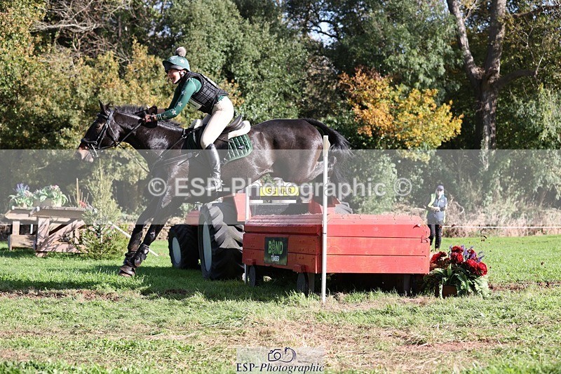 241026-131433-13787 - 421-Marie.Webber-BENNY'S.DOUBLE.DIAMOND