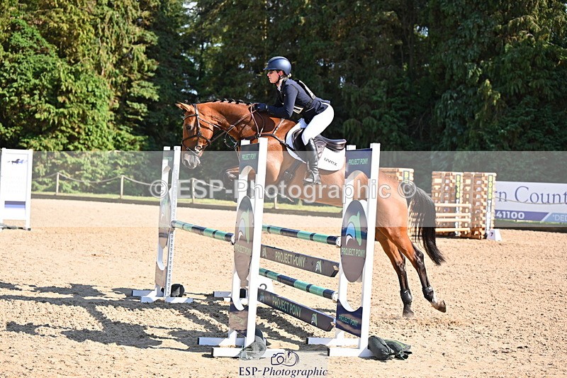250802A-164607-08161 - H-351-Franky.Reid-Warrilow-DOLLEY.SYMPHONY.J.K