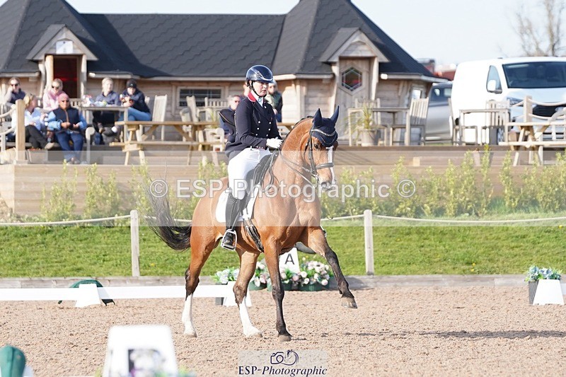 250404-172304-07936 - 147-Anna.Jesty-Grolschstar