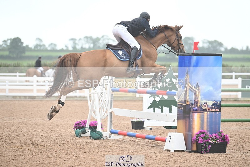 240720A-114019-14542 - Cls 11, 1 Star Bronze Tour 1.15m