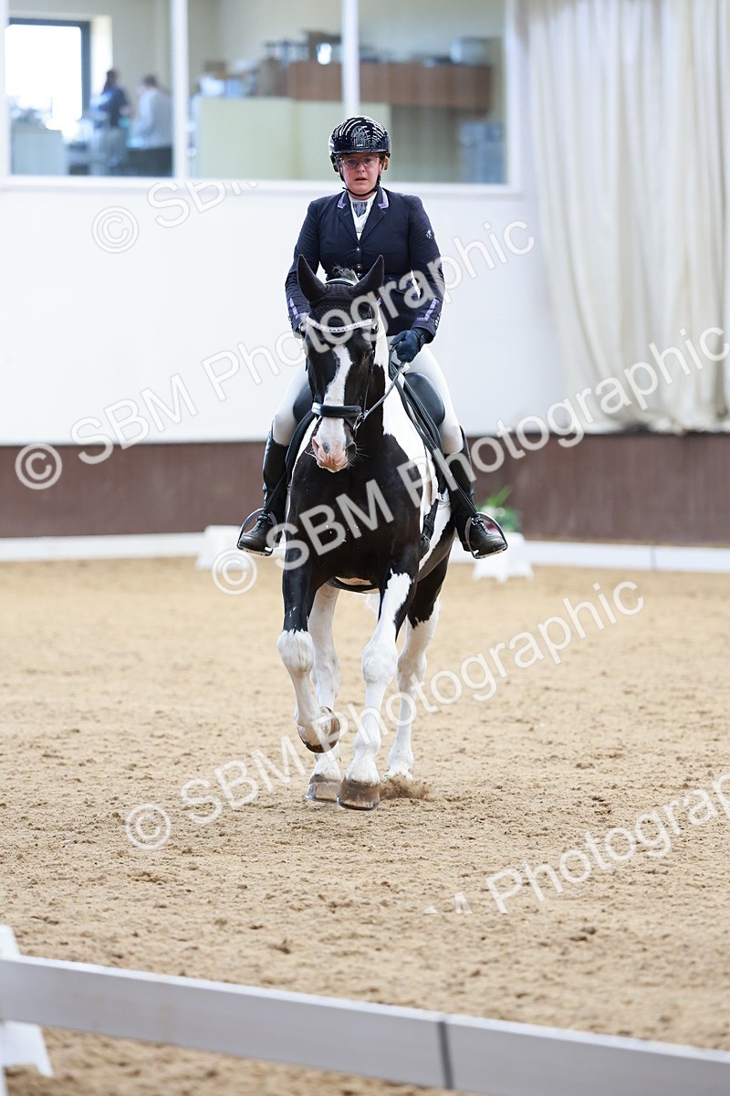 SBM_008272 - Class 6b - Novice 6 - 9.28-10.41