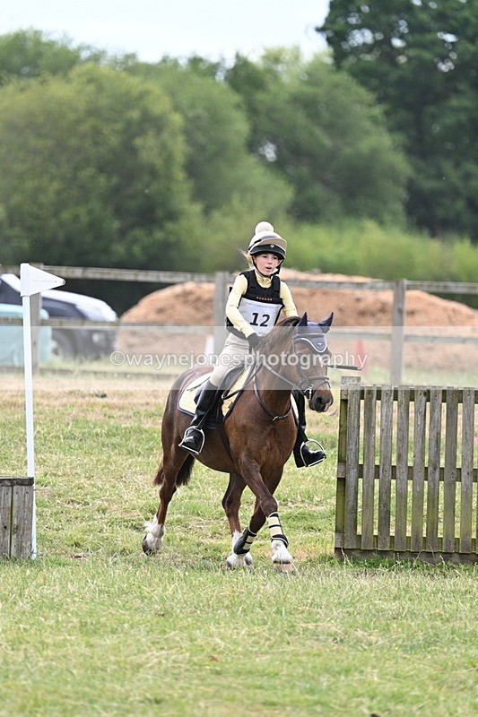 WJ7_4919 - 60cm XC Time 09:58 to 10:16