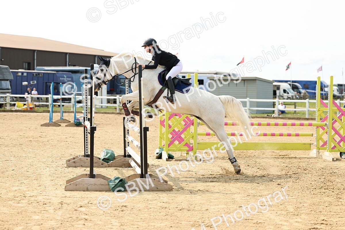 SBM_004241 - Class 16 - Senior British Novice - 90cm