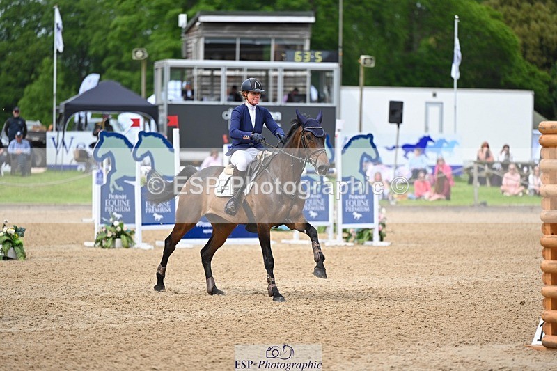 240525-152159-17697 - 521-DIVALI-Elaine_Pen