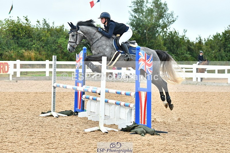 230813A-092224-11032 - Cls 39 A&B British Novice & 90cm Open