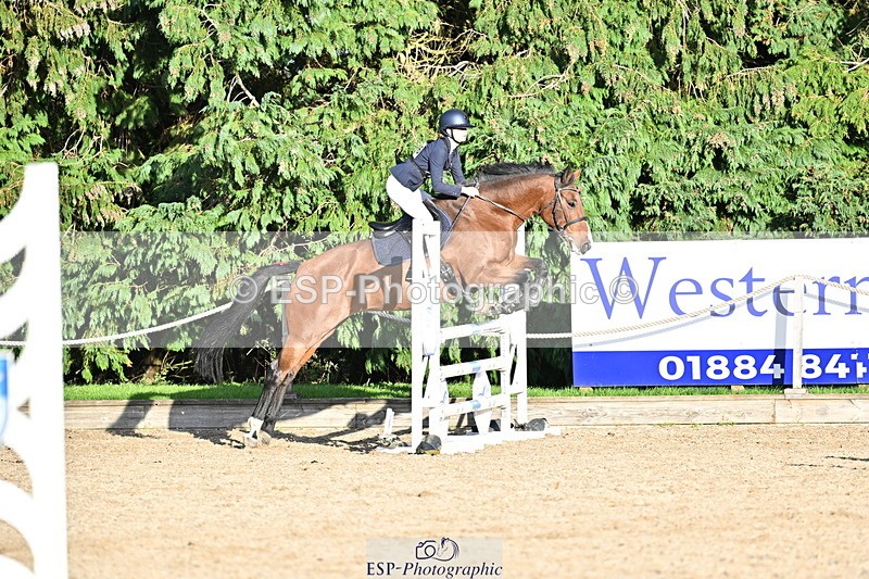 251005A-171303-05295 - Cls 11 Open 1m-1.05m