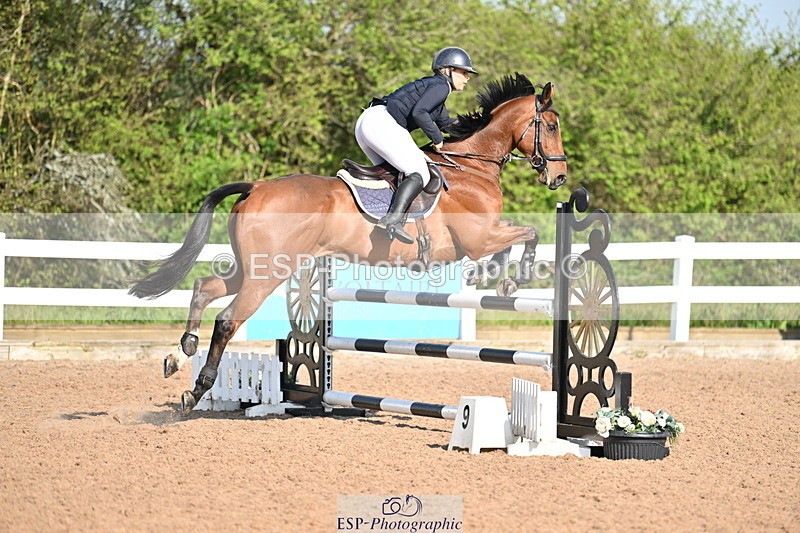 240509A-090308-00009 - Cls 1 British Novice and 90cm Open