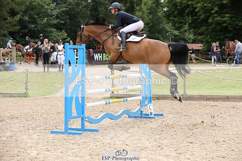 240711-161937-29429 - Cls 124 Foxhunter
