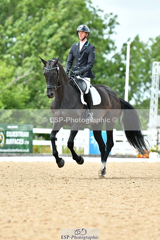 230702A-144335-10745 - Cls 32 Medium 73