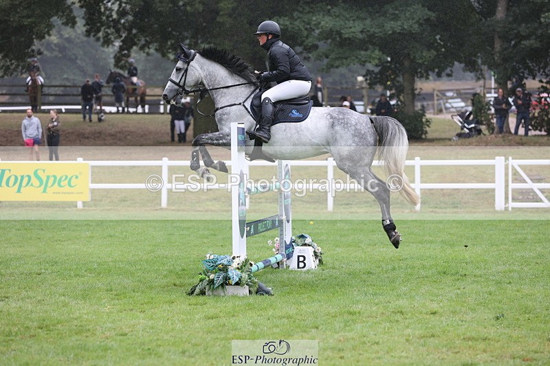 250830A-131809-06626 - Cls 16 Snr Newcomers and 1.10m Open