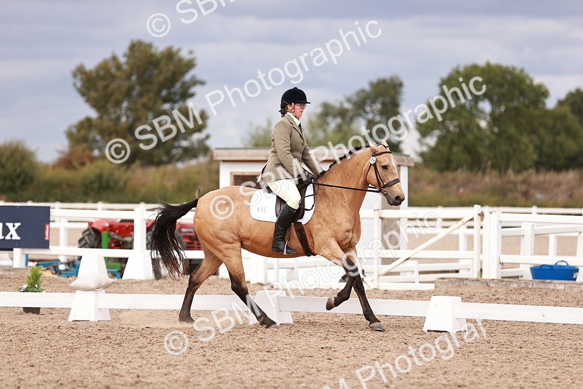 SBM_06330 - Class 37 - Novice 5