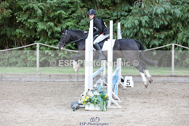 240823X-094112-14634 - 60cm R1 8.30 to 10.00