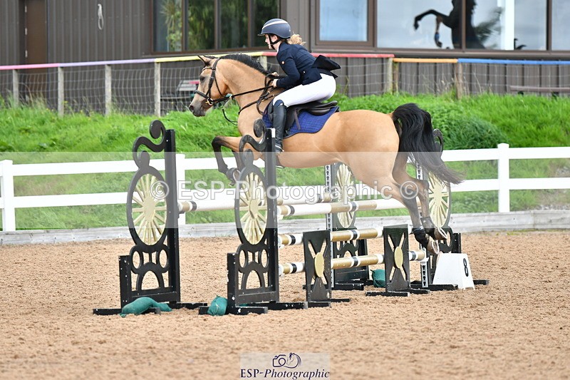 230819A-121259-00479 - Cls 25 Pony Newcomers & 1m Open