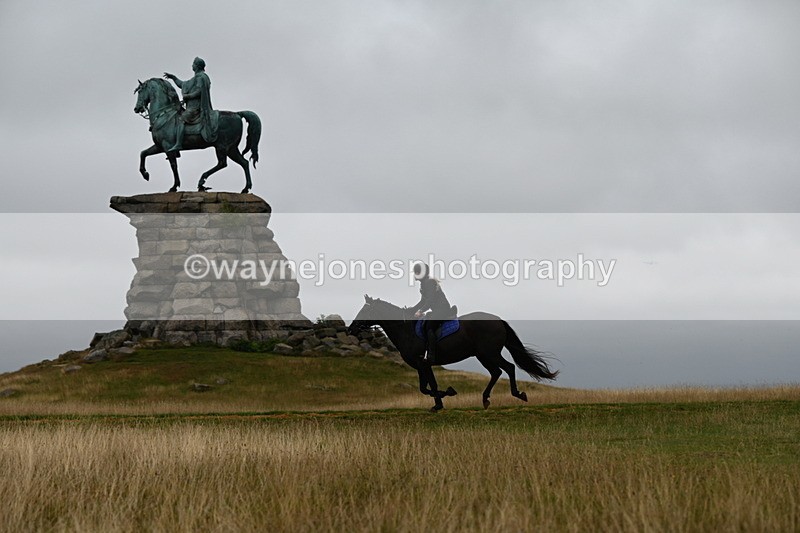 DSC_0520 - Time at Statue 09:51 to 10:54