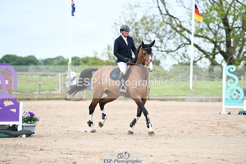 250508-091803-00647 - Cls 1 Snr Foxhunter