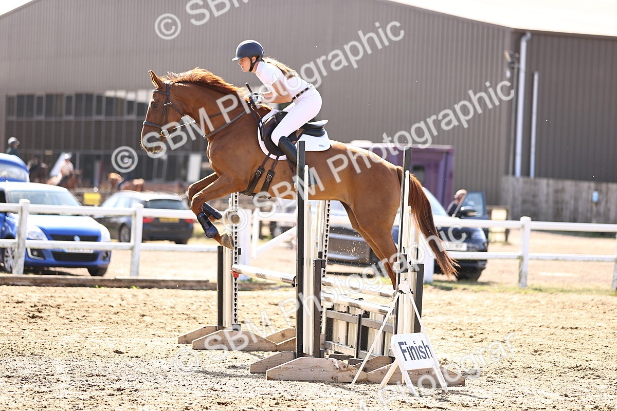 SBM_005800 - Class 9 - Senior British Novice - 90cm